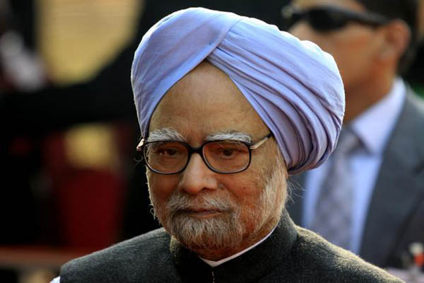 manmohan singh1--621x414